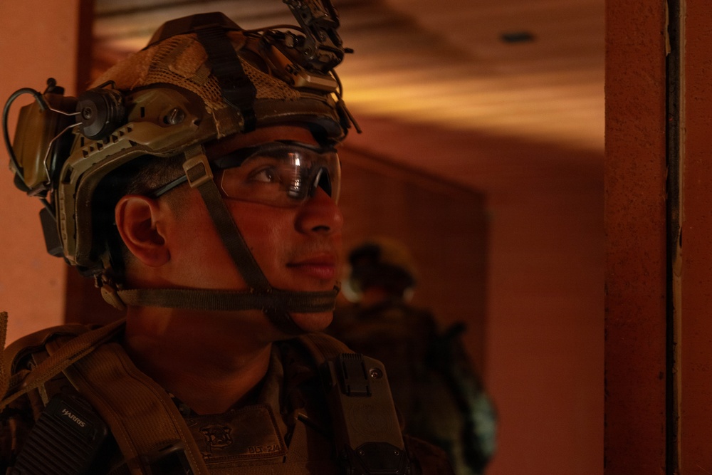 Raid Leaders Course 26-1 Contingency and Night Raid Training