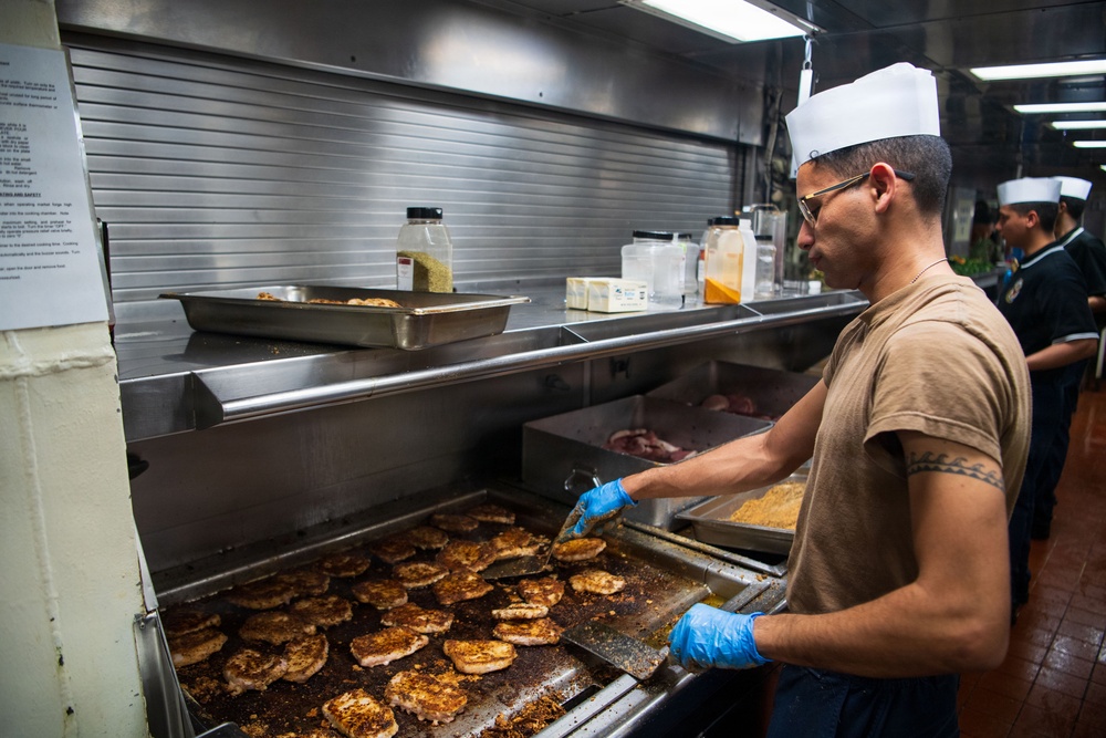 Boxer Galley Serves Lunch
