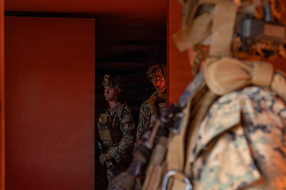 Raid Leaders Course 26-1 Contingency and Night Raid Training