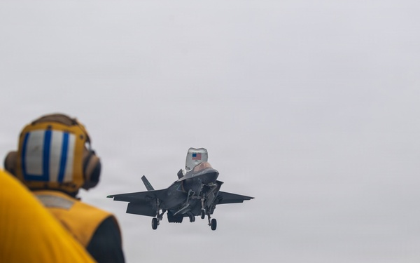 Boxer Conducts Flight Operations