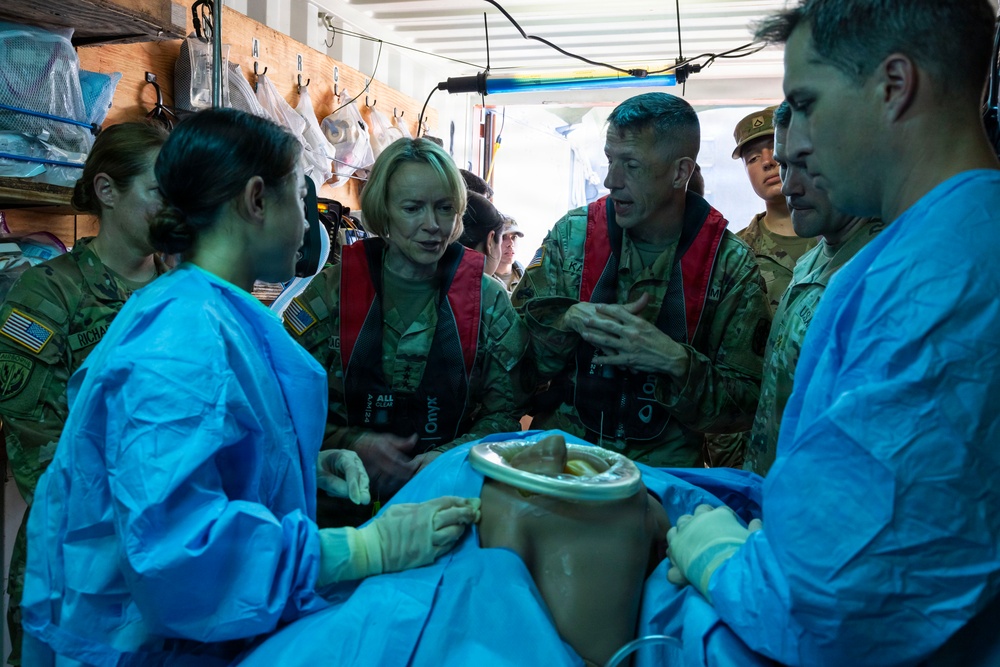 Lt. Gen. Izaguirre observes littoral medical training aboard MSV(L)-01