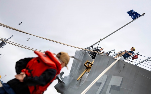 USS Donald Cook (DDG 75) Departs for Deployment