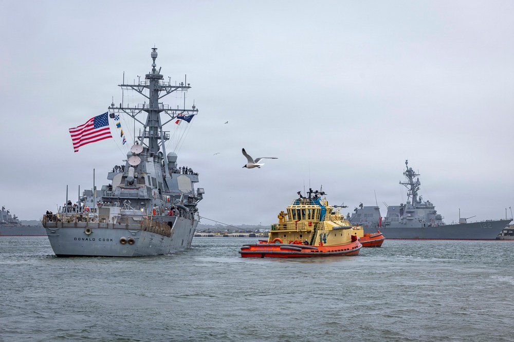 USS Donald Cook (DDG 75) Departs for Deployment