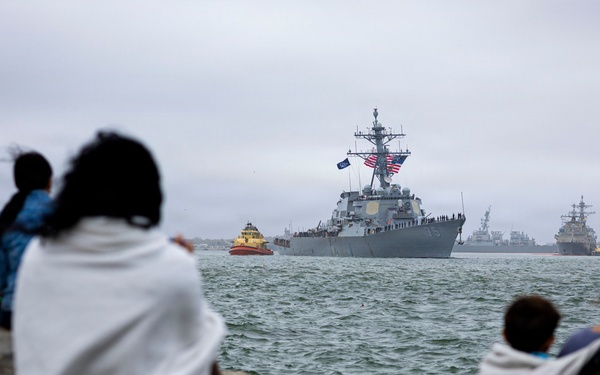 USS Donald Cook (DDG 75) Departs for Deployment