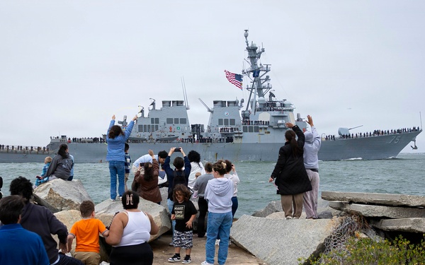 USS Donald Cook (DDG 75) Departs for Deployment
