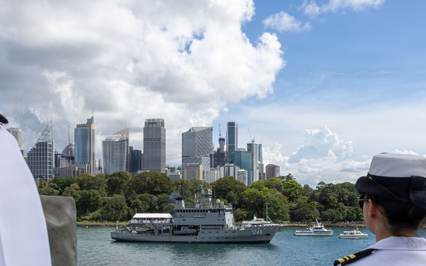 USS Fitzgerald participates in Exercise Kakadu 26