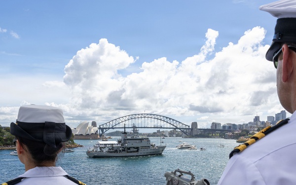 USS Fitzgerald participates in Exercise Kakadu 26