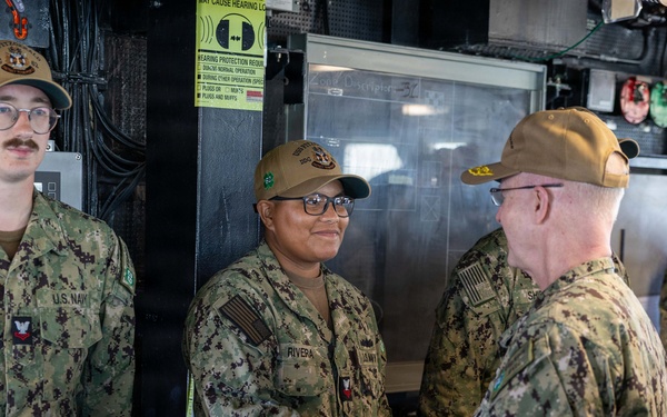 Chief of Naval Operations Visits USS Fitzgerald During Exercise Kakadu 2026