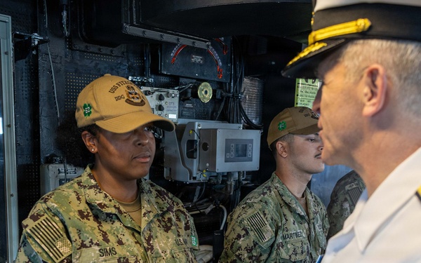 Commander, U.S. 7th Fleet Vice Adm. Pat Hannifin visits USS Fitzgerald during Exercise Kakadu 2026