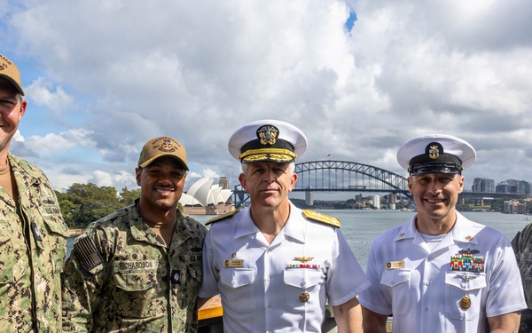 Commander, U.S. 7th Fleet Vice Adm. Pat Hannifin visits USS Fitzgerald during Exercise Kakadu 2026
