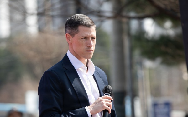 210 Field Artillery Brigade assists in Jihaeng Clean-Up Event