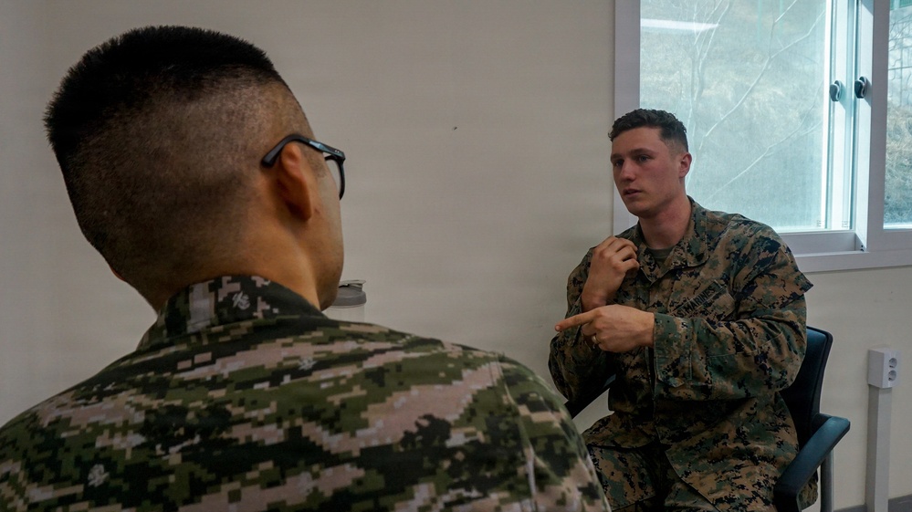 5th Air Naval Gunfire Liaison Company Marines conduct training with Republic of Korea service members
