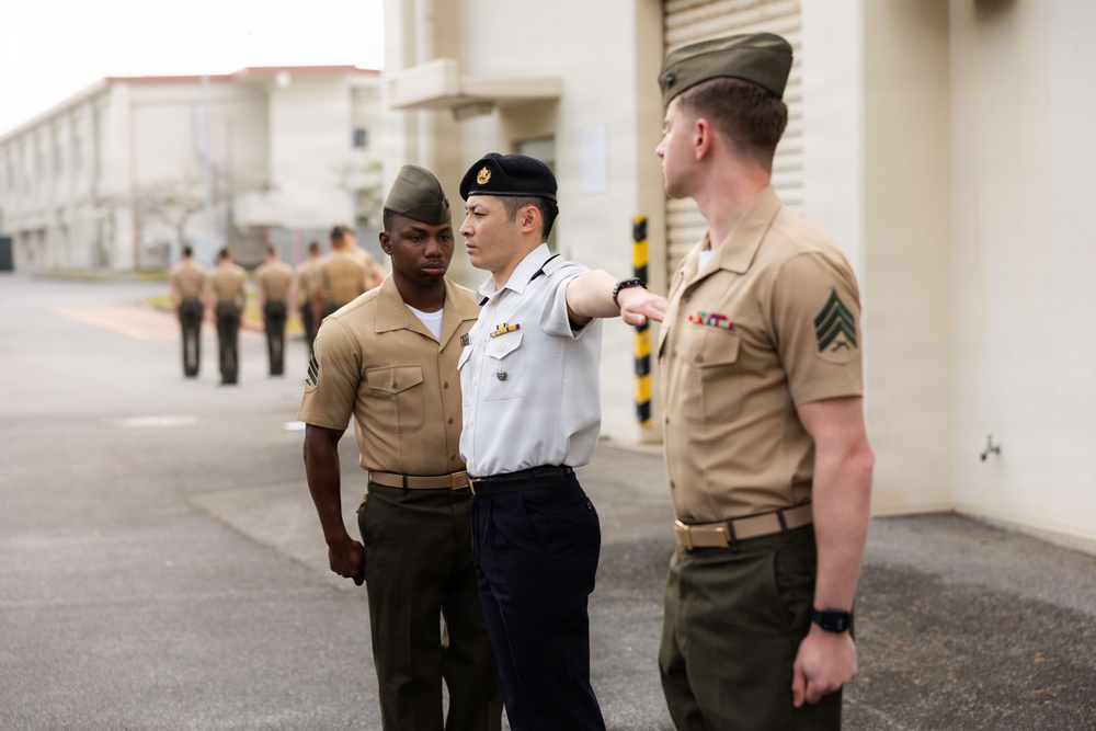 U.S. Marines and JGSDF Members Participate in Sergeant's Course