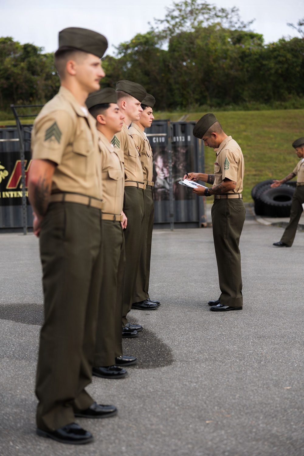 U.S. Marines and JGSDF Members Participate in Sergeant's Course