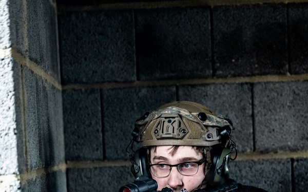 1-4 Infantry supports RMAS