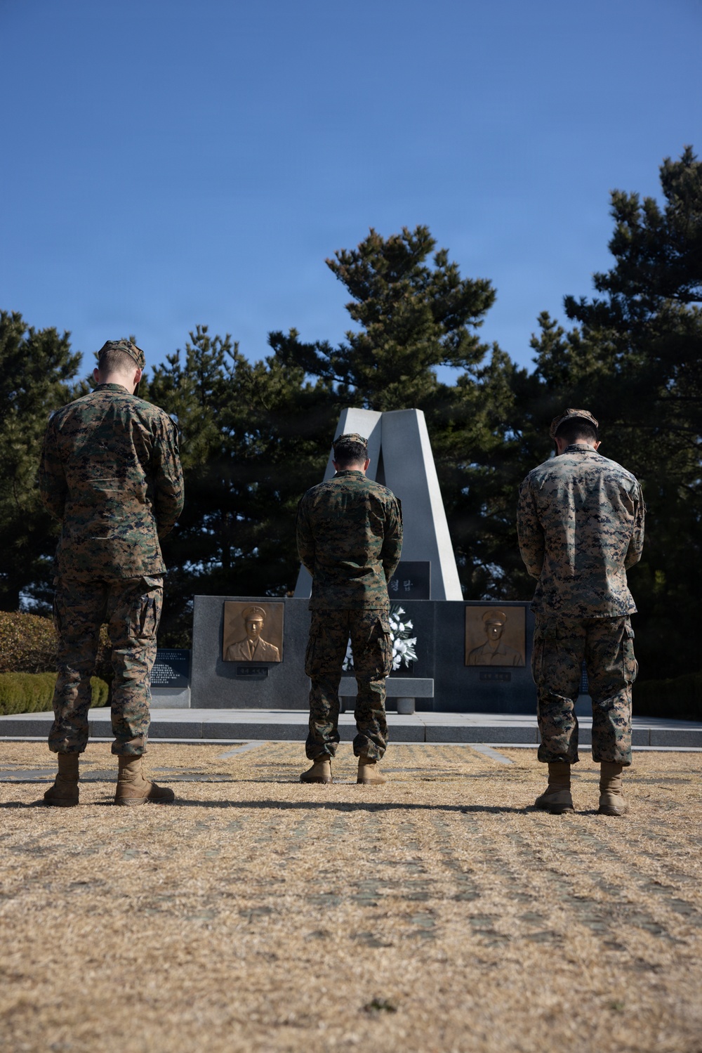 U.S. Marines honor fallen Republic of Korea service members and explore Yeonpyeong Island history