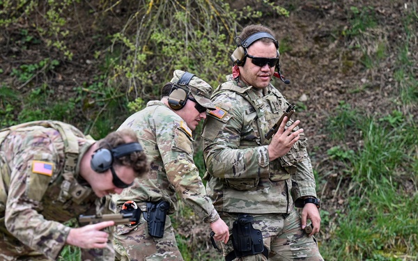 HHC USAG-Wiesbaden MPs Conduct Law Enforcement Weapons Training and Qualification