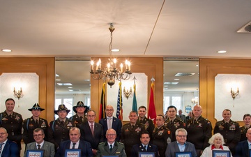 7ATC Honors 'Good Neighbors' for Building Transatlantic Relationships