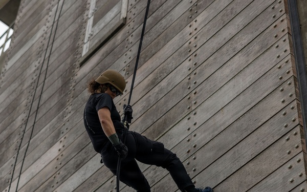 12th Marine Littoral Regiment Hosts a Spouse Warrior Day