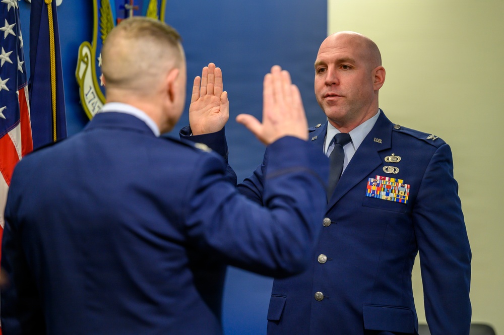 Maintenance Group Commander Reaffirms Oath During Promotion Ceremony