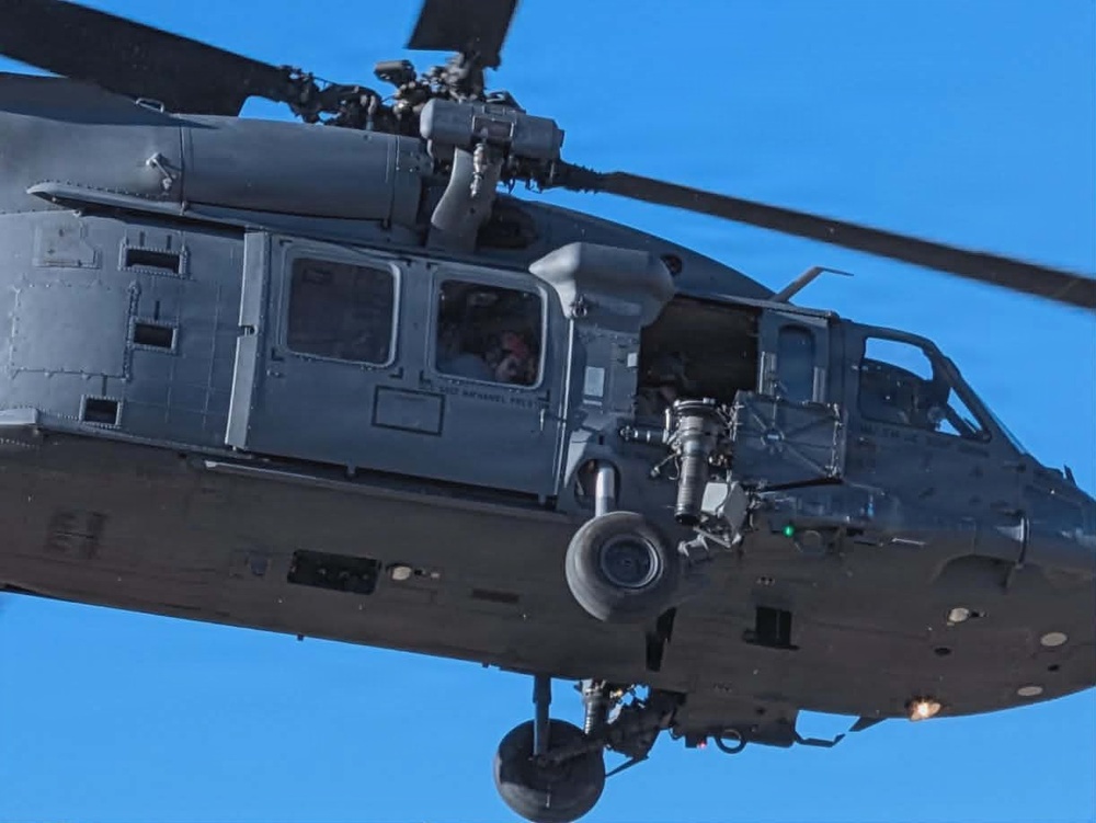 Air Force helicopter crew rescues stranded hiker from Nevada cliffside