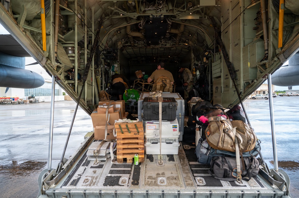 HC-130s depart Puerto Rico