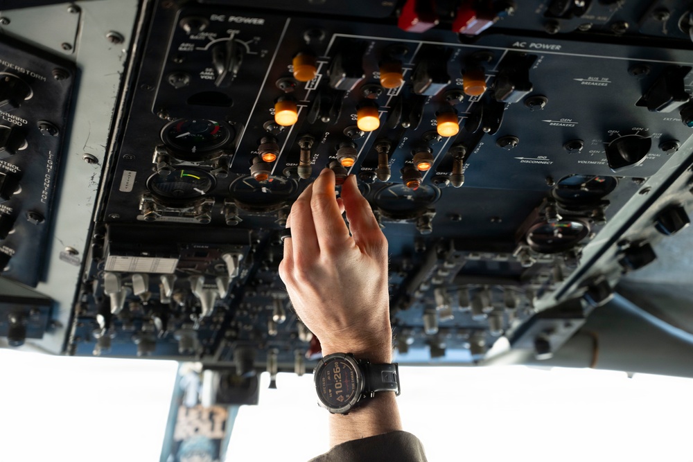 The 507th Aircraft Maintenance Squadron conducts an alert swap