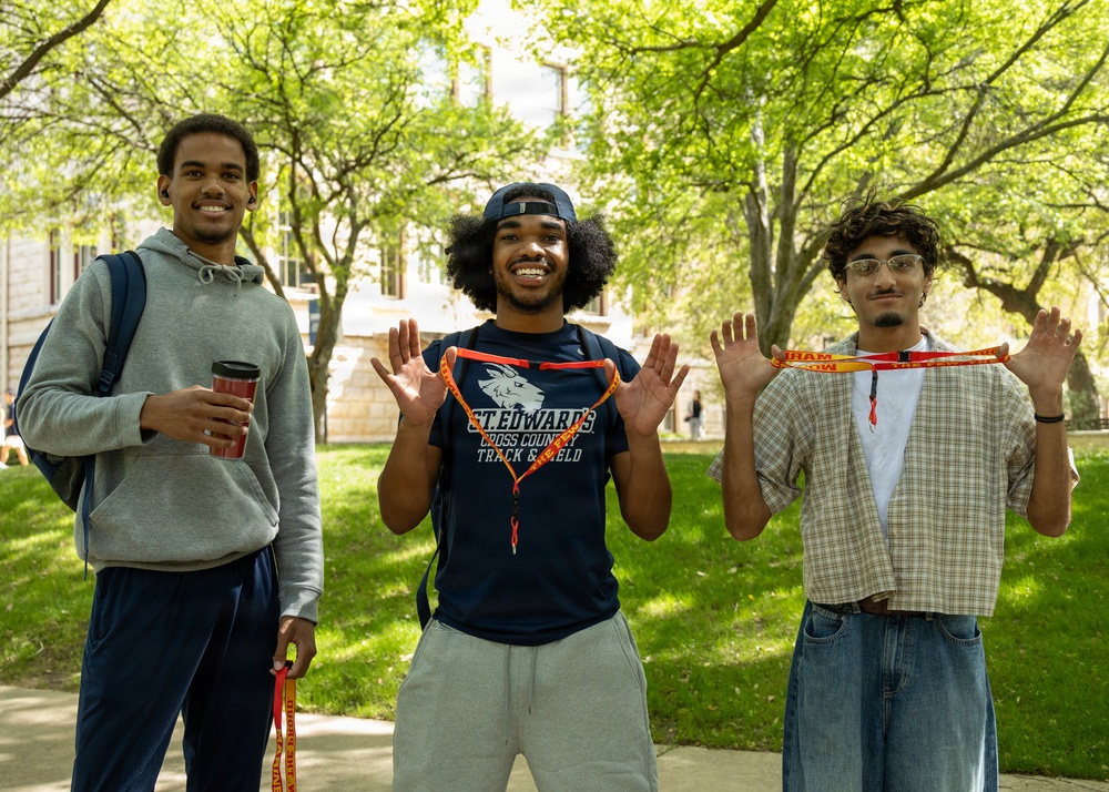 OST Austin holds a Pull Up challange at St. Edward's University