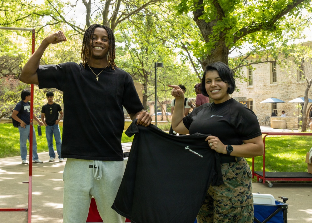 OST Austin holds a Pull Up challange at St. Edward's University