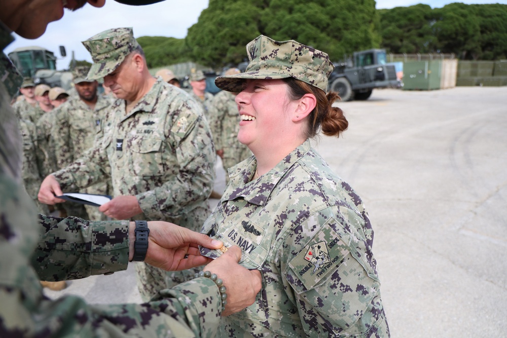 Lt. Krista Yarbrough Earns Navy Expeditionary Supply Corps Insignia
