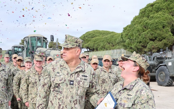Lt. Krista Yarbrough Earns Navy Expeditionary Supply Corps Insignia