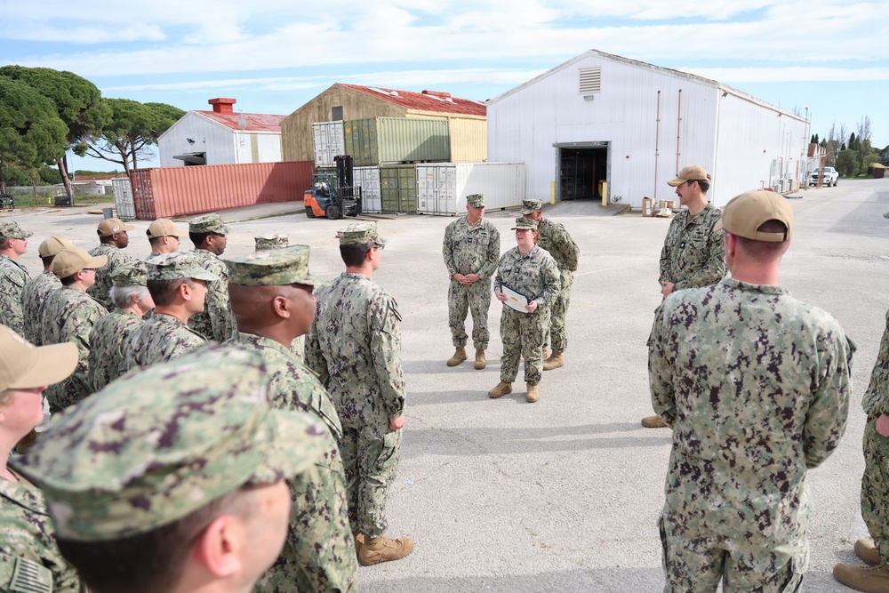 Lt. Krista Yarbrough Earns Navy Expeditionary Supply Corps Insignia