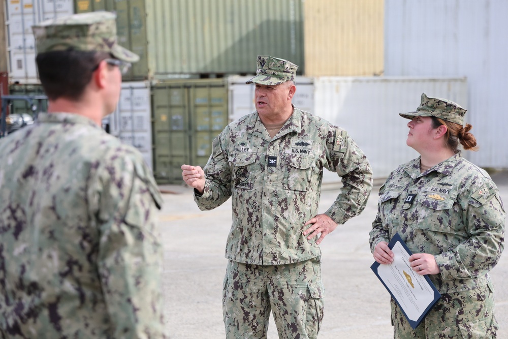 Lt. Krista Yarbrough Earns Navy Expeditionary Supply Corps Insignia