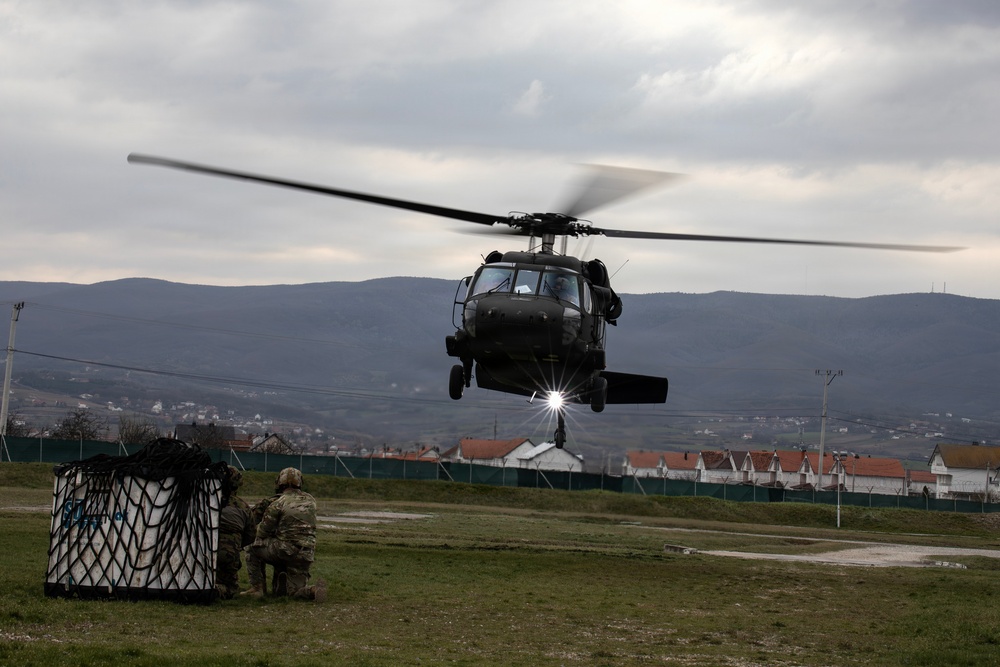 U.S. and Swiss forces conduct sling-load training in Kosovo