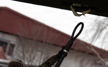 U.S. and Swiss forces conduct sling-load training in Kosovo