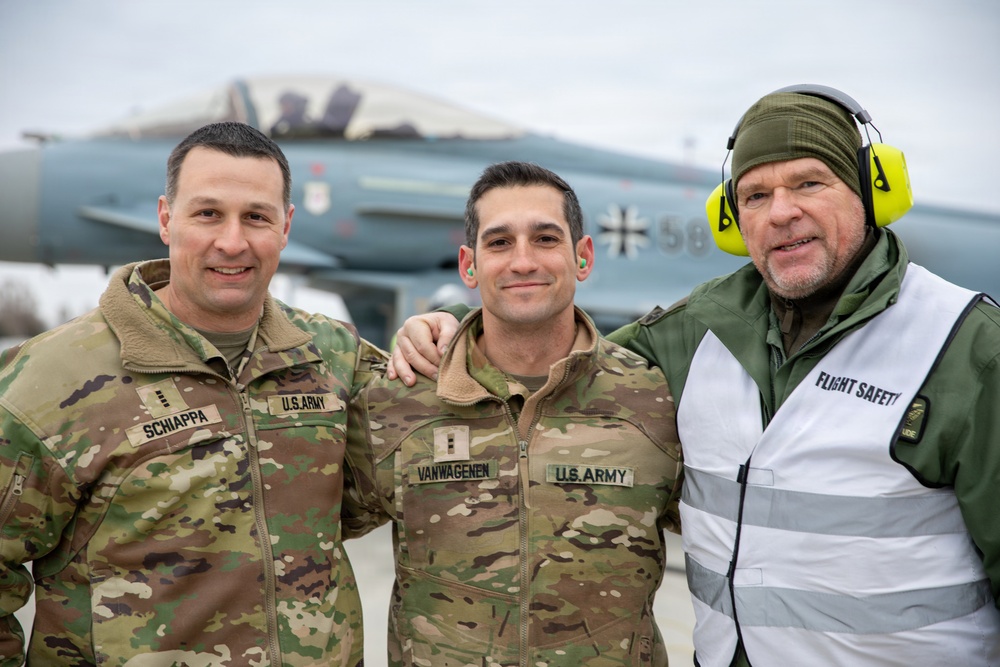 Joint refueling at Mihail Kogălniceanu Air Base underscores U.S.-German ties