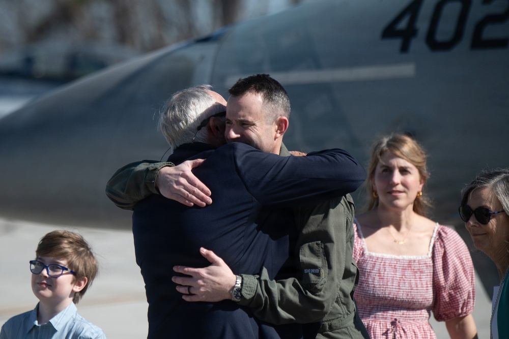 Strike Fighter Squadron 105 Change of Command Ceremony