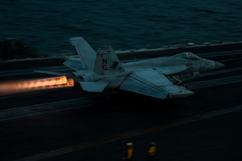 USS Abraham Lincoln (CVN 72) Conducts Flight Operations During Operation Epic Fury