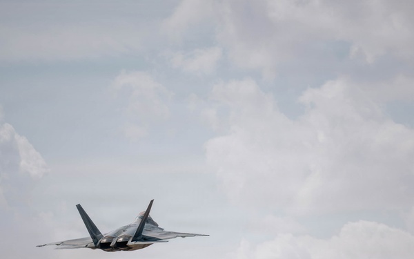 F-22 Raptors refuel during Operation Epic Fury