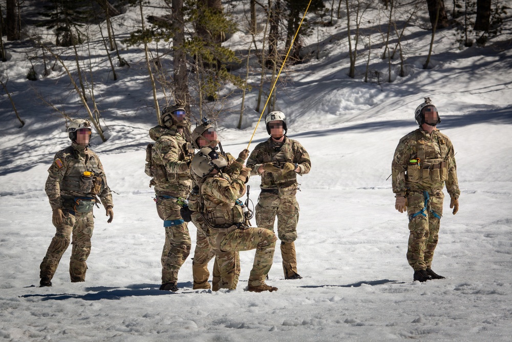 10th Special Forces Group Trains at Marine Corps Mountain Warfare Training Center