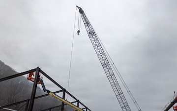 Building Infrastructure Not Paperwork: Montgomery Locks and Dam batch plant lab gets certified