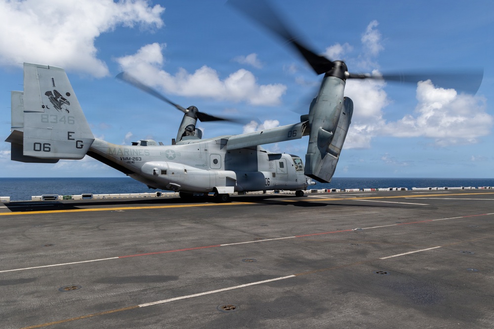 22nd MEU (SOC) | Flight Operations Aboard USS Iwo Jima