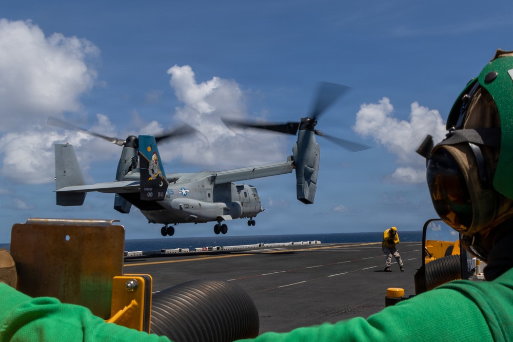 22nd MEU (SOC) | Flight Operations Aboard USS Iwo Jima