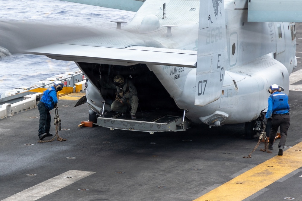 22nd MEU (SOC) | Flight Operations aboard USS Iwo Jima