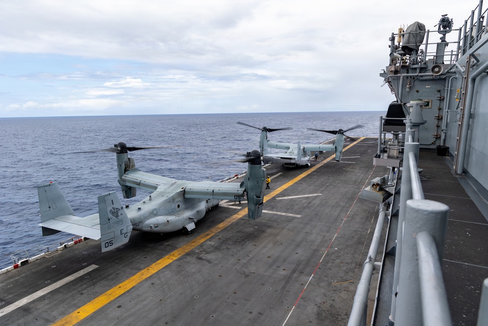 22nd MEU (SOC) | Flight Operations aboard USS Iwo Jima
