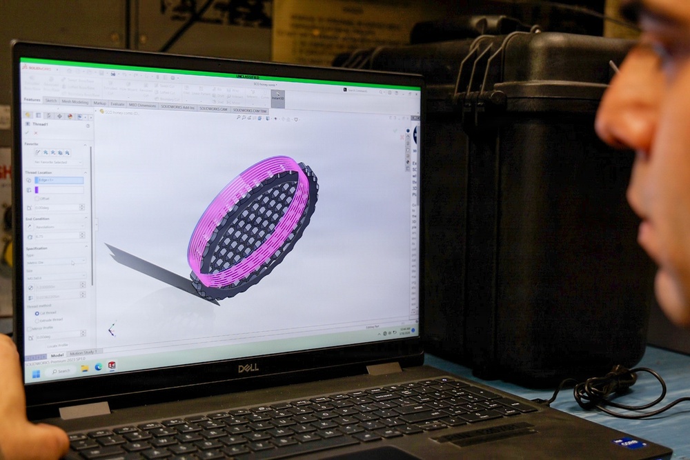 22nd MEU (SOC) | CLB 26 Operates the Tactical Fabrication Advance Manufacturing Kit (TACFAB)