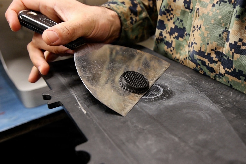 22nd MEU (SOC) | CLB 26 Operates the Tactical Fabrication Advance Manufacturing Kit (TACFAB)