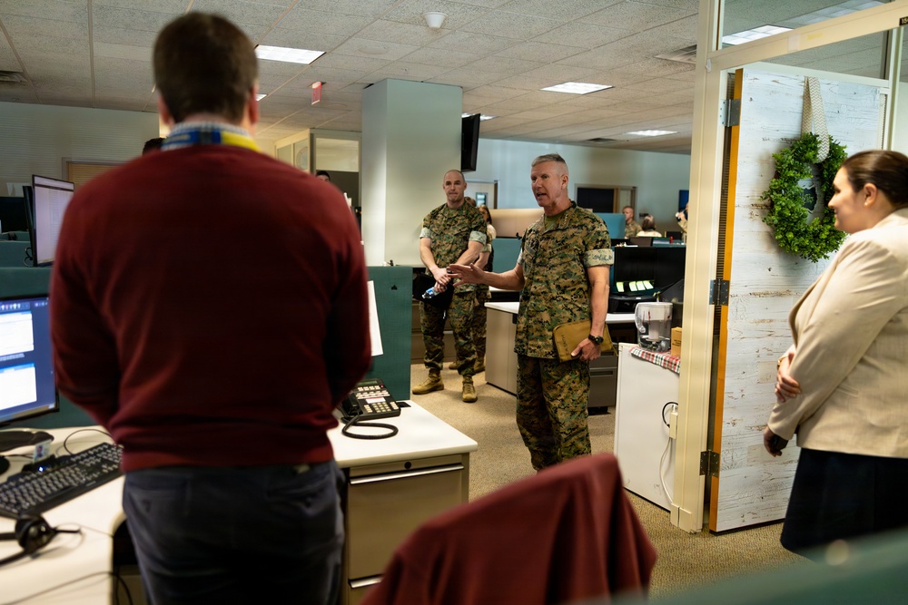 The Commandant, Gen. Eric M. Smith visits Patuxent River Naval Air Systems Command