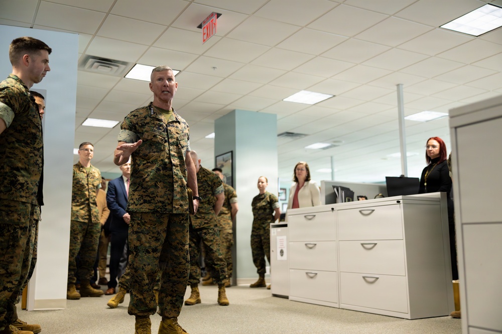 The Commandant, Gen. Eric M. Smith visits Patuxent River Naval Air Systems Command