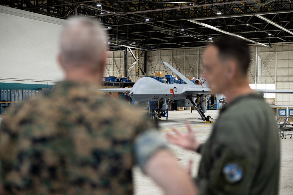The Commandant, Gen. Eric M. Smith visits Patuxent River Naval Air Systems Command